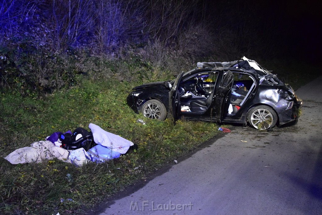 Schwerer VU A 4 Rich Olpe kurz vor AS Koeln Klettenberg P059.JPG - Miklos Laubert